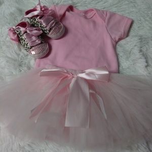 Tutu set w/ onesie,shoes